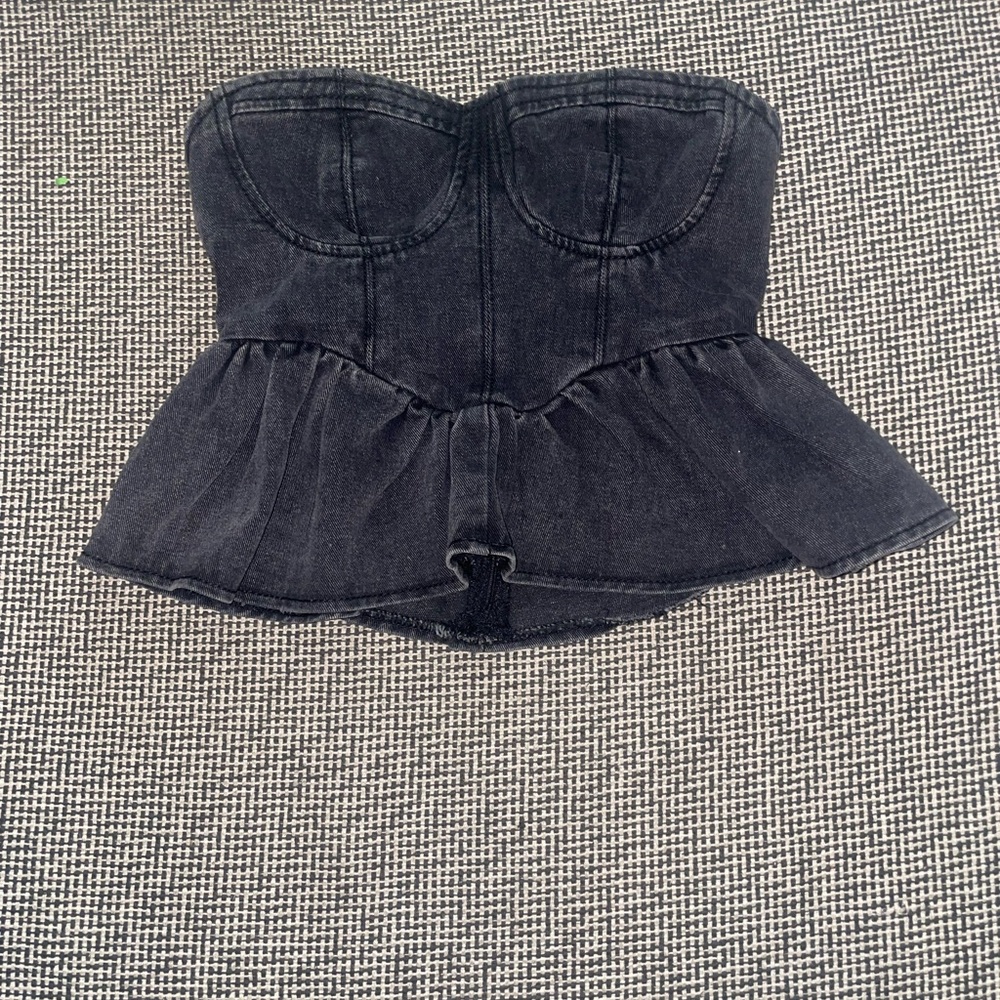 BOOHOO WASHED DENIM PEPLUM HEM CORSET TOP